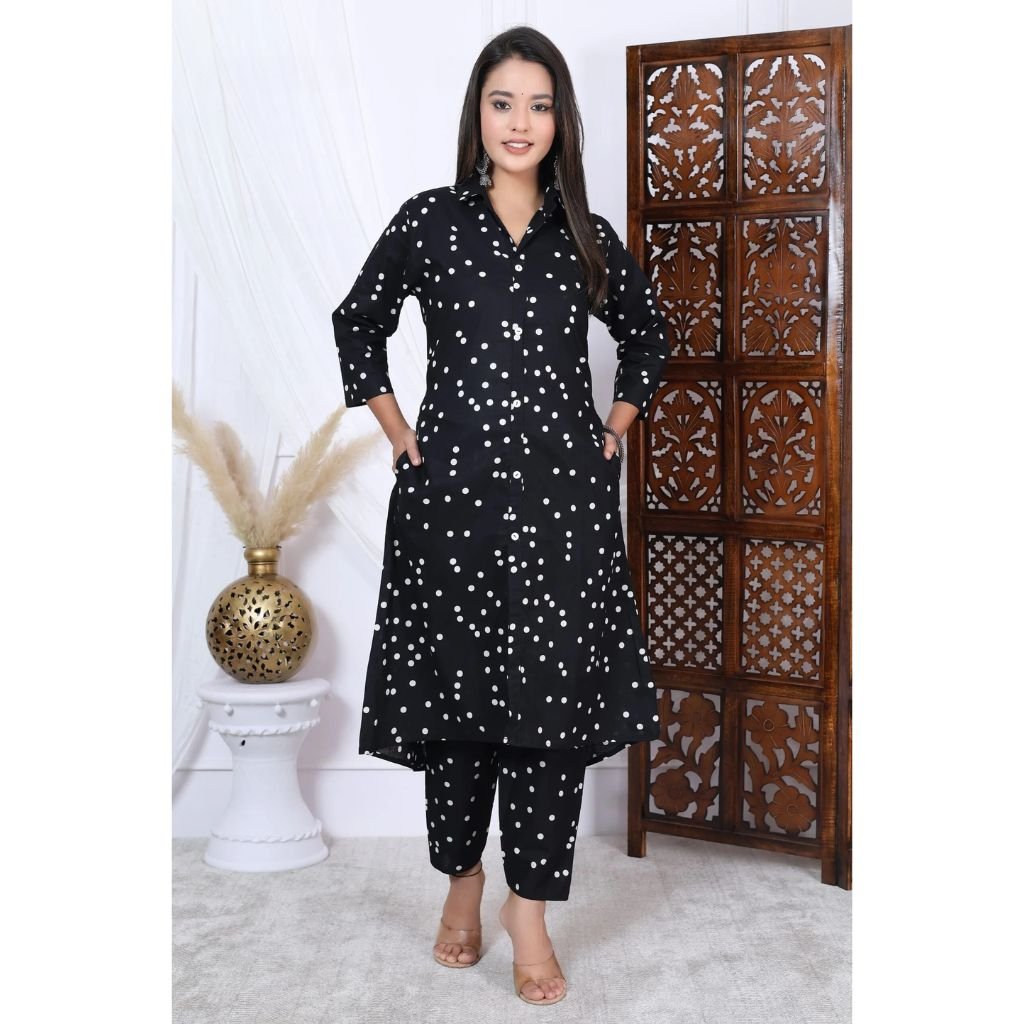 Women Printed Straight Kurta Pant Set