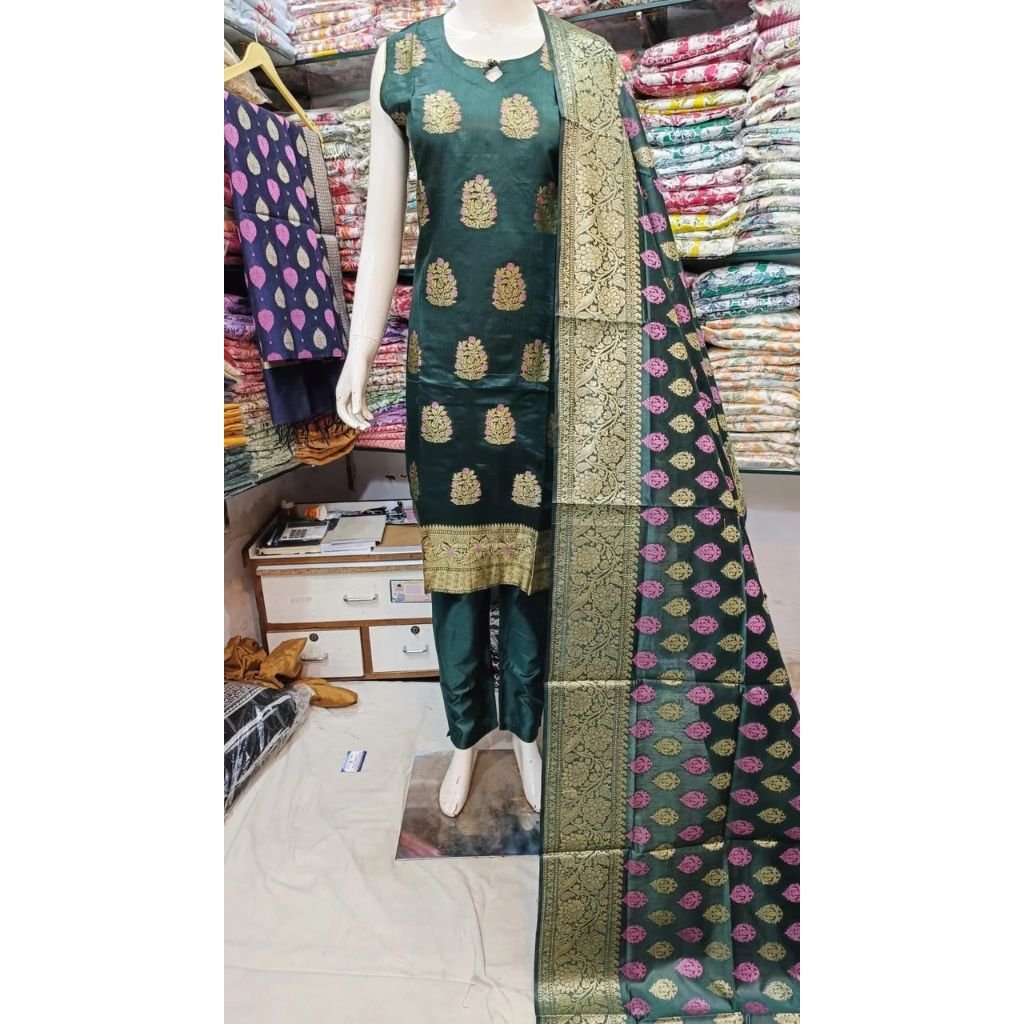 Chanderi Fabric Kurta Pant Set With Banarasi Dupatta